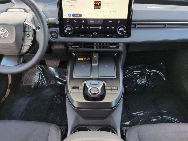 Certified 2026 Toyota C-HR AWD/4WD image 18