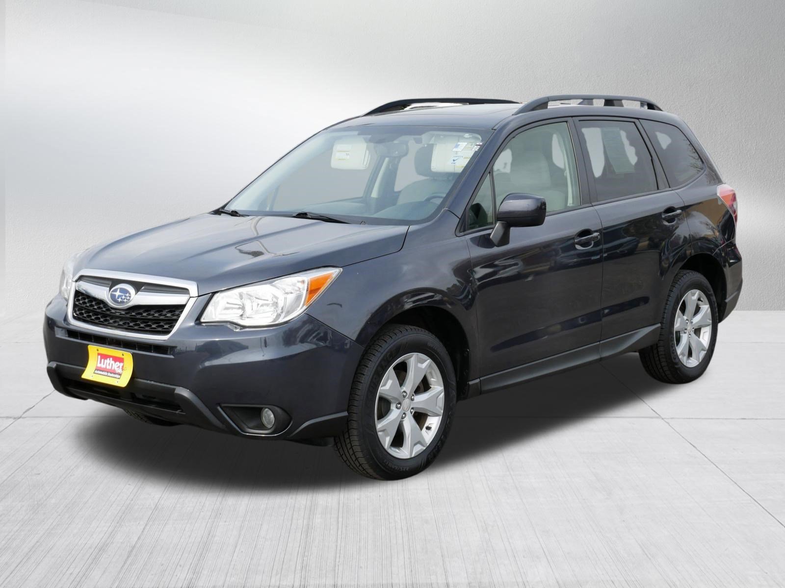 Used 2016 Subaru Forester 2.5i Premium image 3
