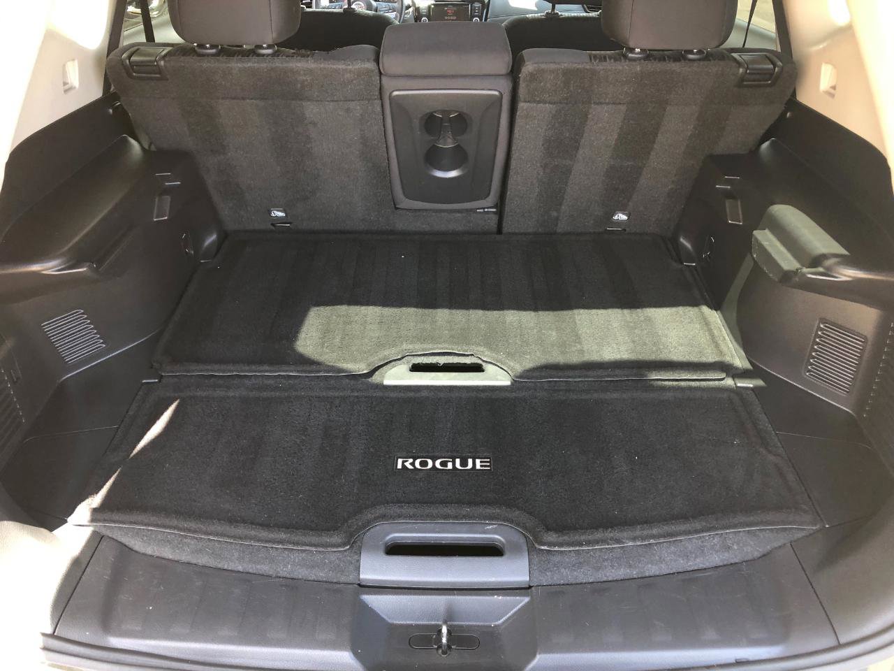 Used 2019 Nissan Rogue SV AWD/4WD image 28