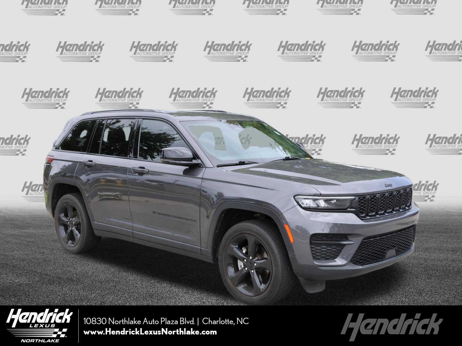 Used 2023 Jeep Grand Cherokee Altitude