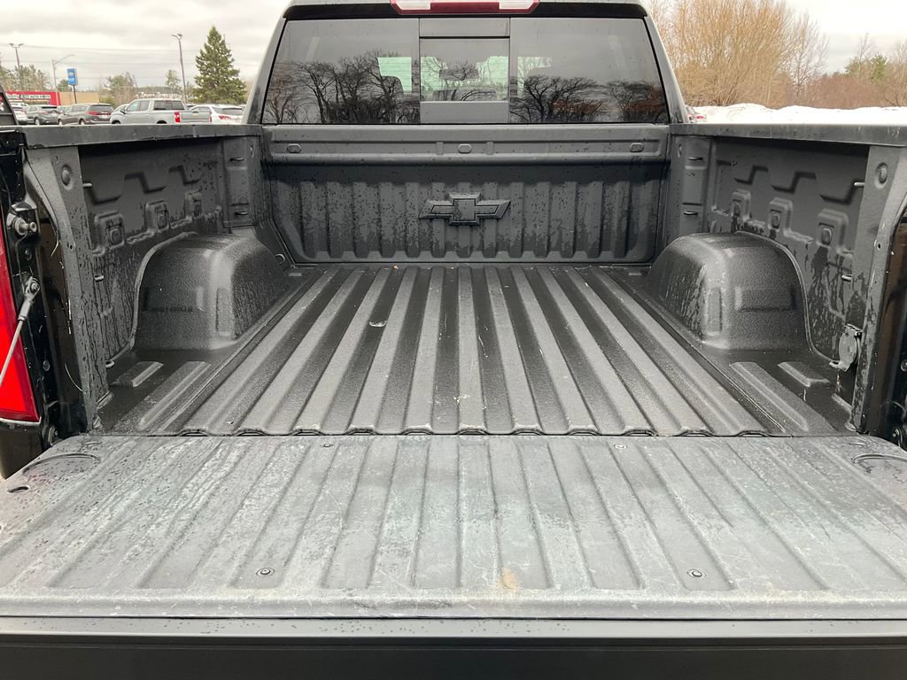 Used 2022 Chevrolet Silverado 1500 LTZ image 26