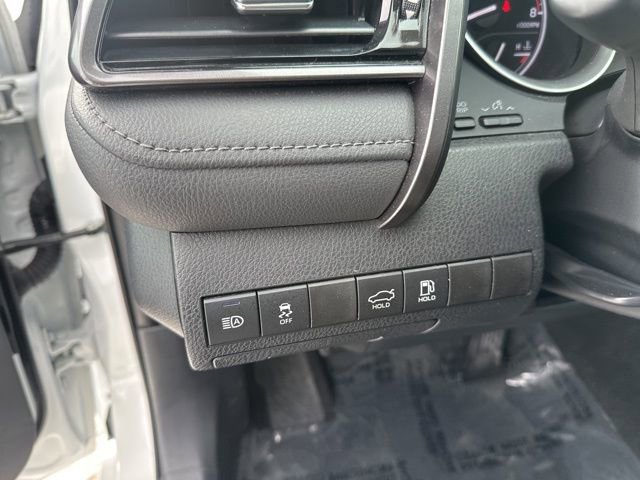 Used 2024 Toyota Camry LE FWD image 21