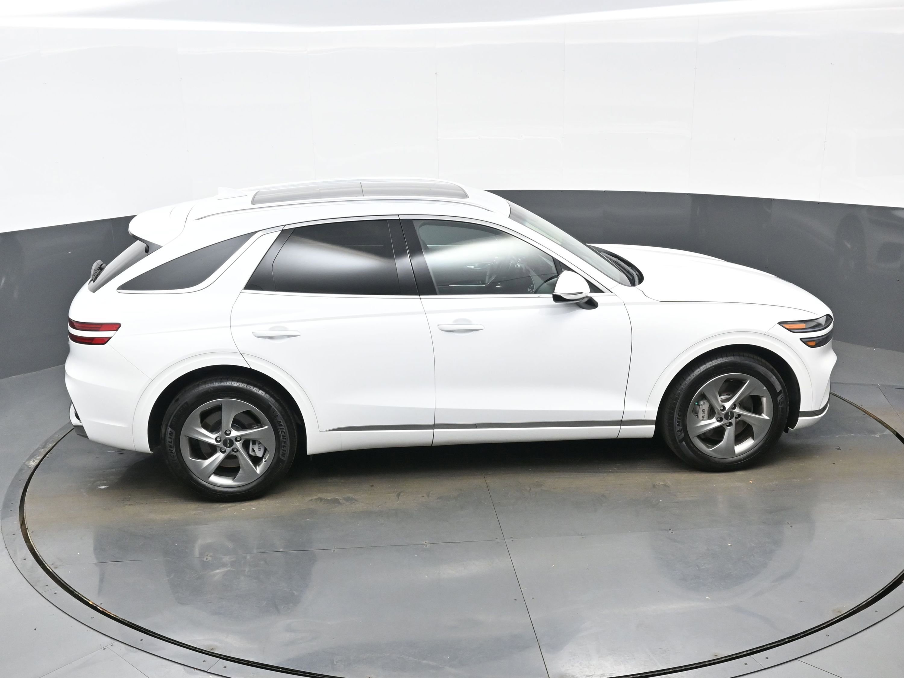 Certified 2026 Genesis GV70 2.5T Select image 42