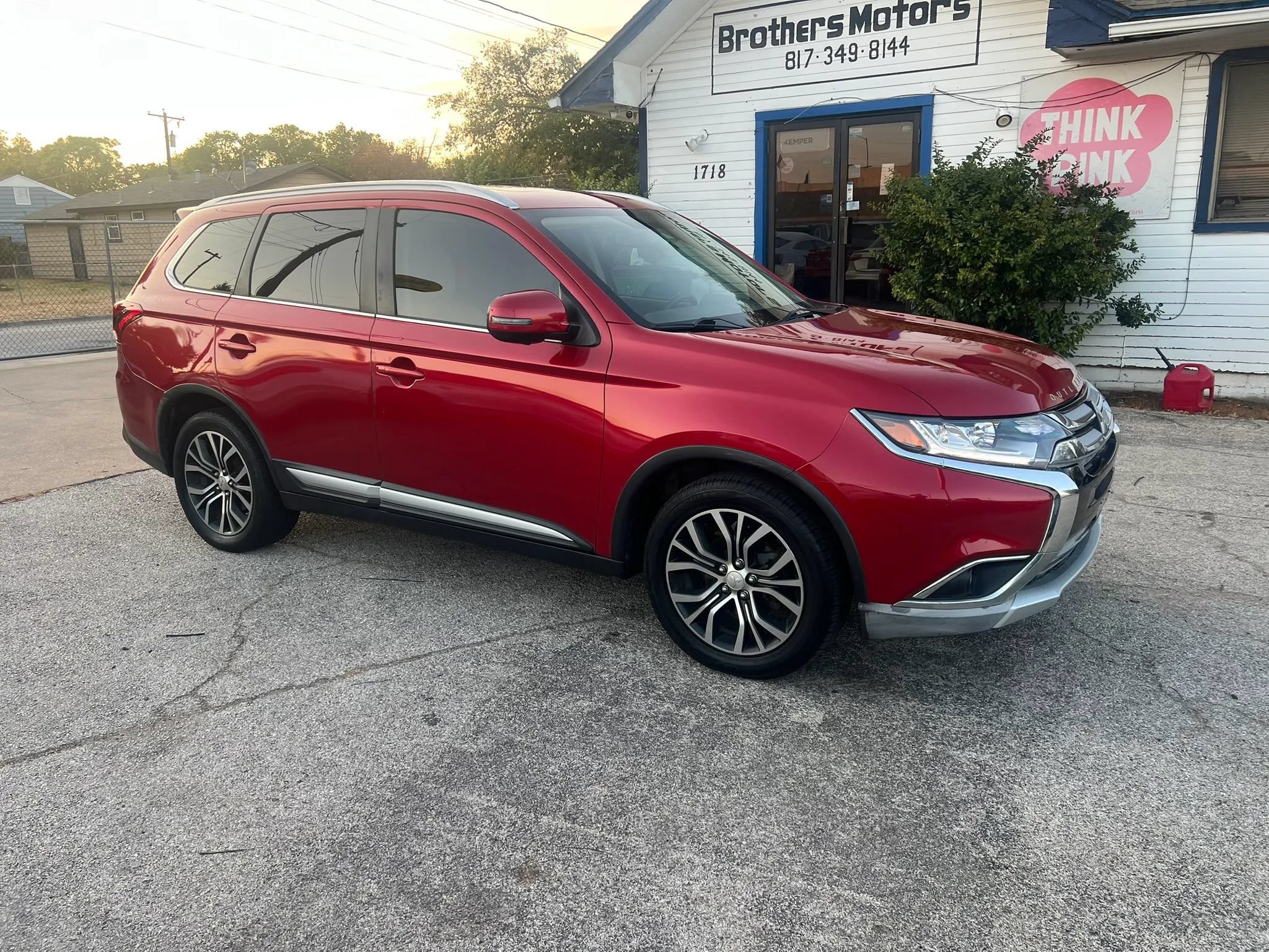 Used 2018 Mitsubishi Outlander LE FWD image 2