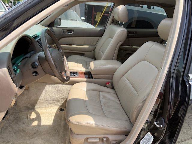 Used 1995 Lexus LS 400 image 2