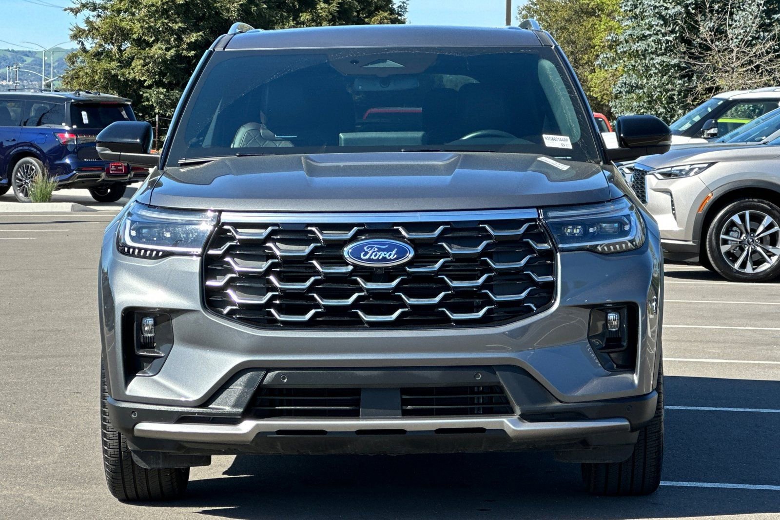 Used 2025 Ford Explorer Platinum w/ LUX Leather Package image 9