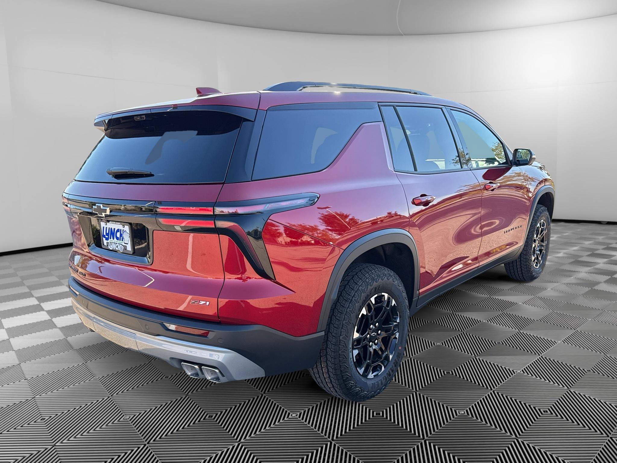 New 2027 Chevrolet Traverse Z71 w/ Driver Confidence Package AWD/4WD image 4