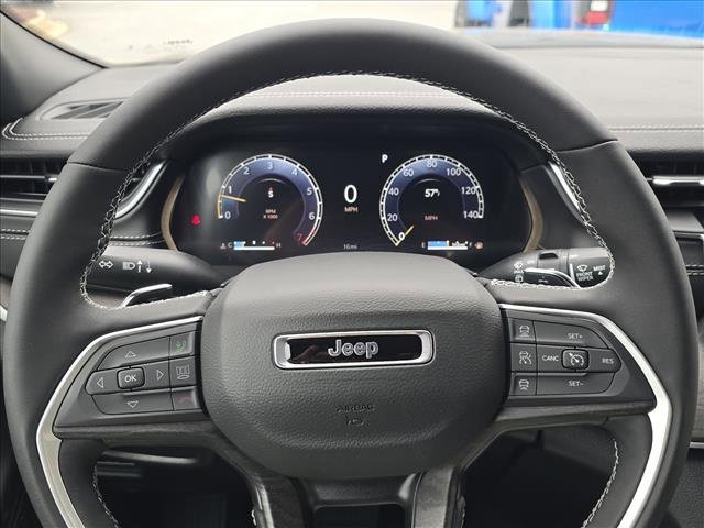 New 2025 Jeep Grand Cherokee L Limited image 13