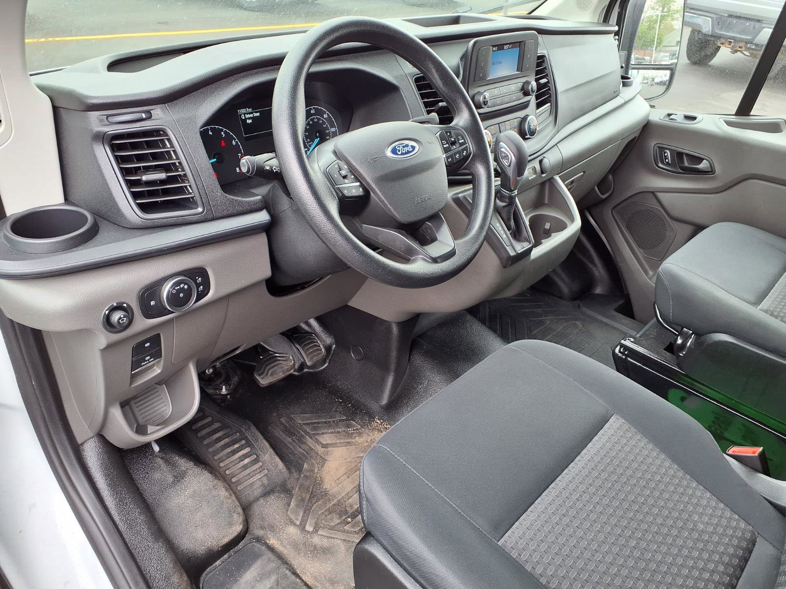 Used 2024 Ford Transit 250 Low Roof w/ Exterior Upgrade Package RWD image 14