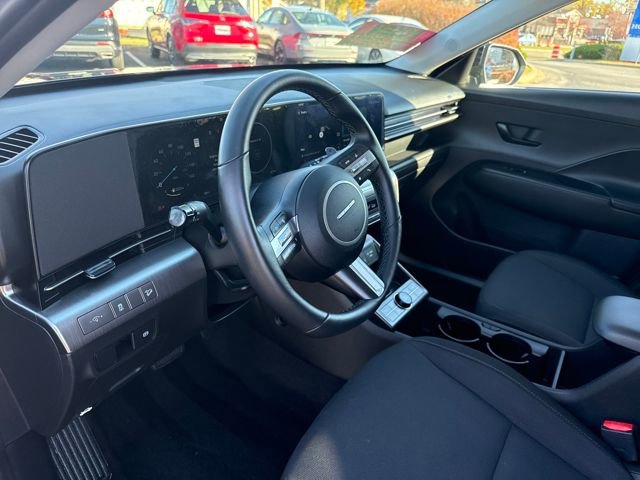 Certified 2024 Hyundai Kona SEL w/ Convenience Package image 13