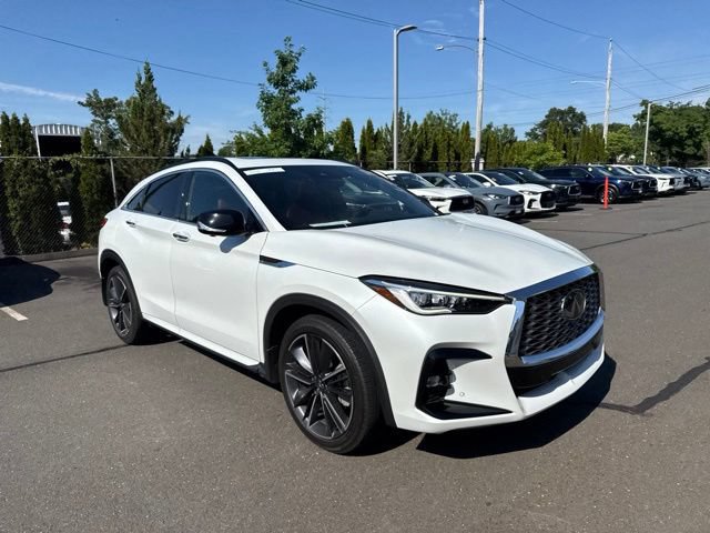Used 2023 INFINITI QX55 Sensory w/ Lighting Package AWD/4WD image 2