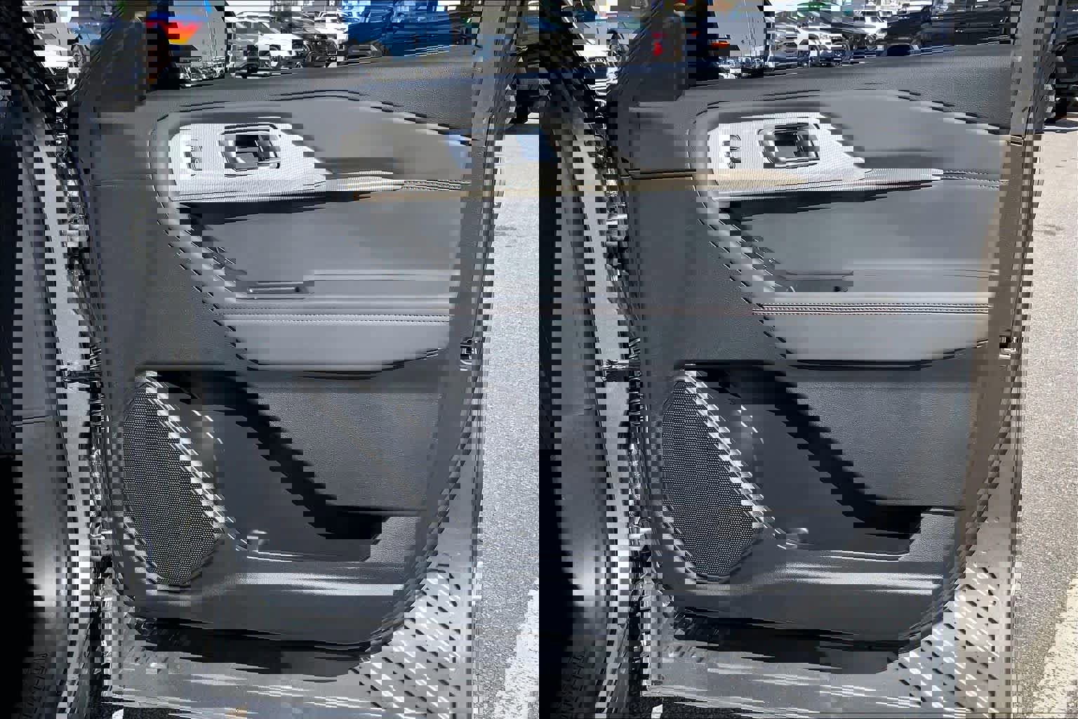 Used 2026 Ford Explorer Active image 23