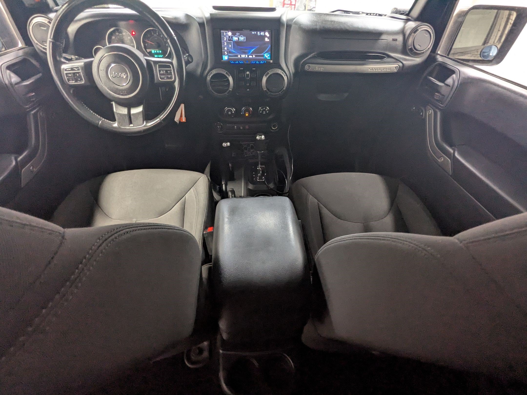 Used 2015 Jeep Wrangler Unlimited Sport w/ Quick Order Package 24S AWD/4WD image 20