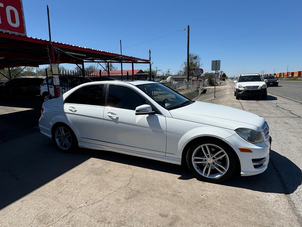 Used 2013 Mercedes-Benz C 250 C250 w/ Multimedia Pkg image 36