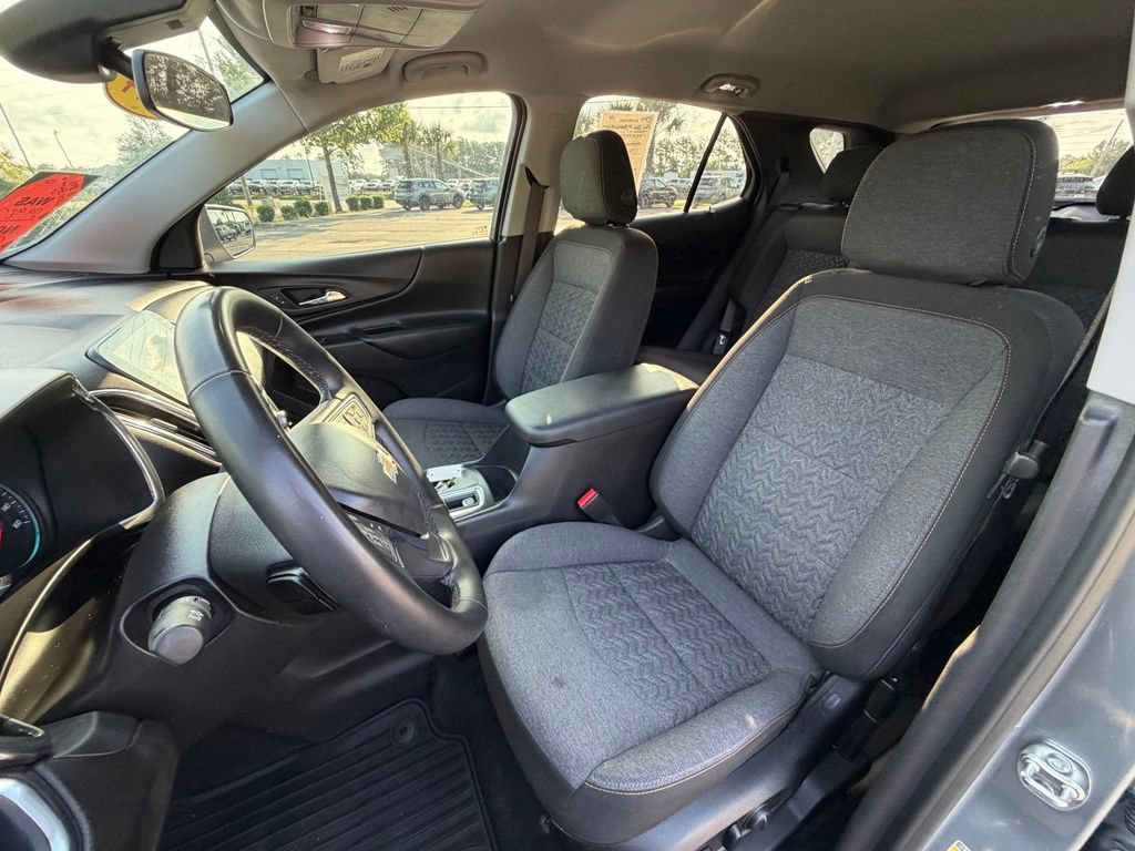 Used 2024 Chevrolet Equinox LT FWD image 11