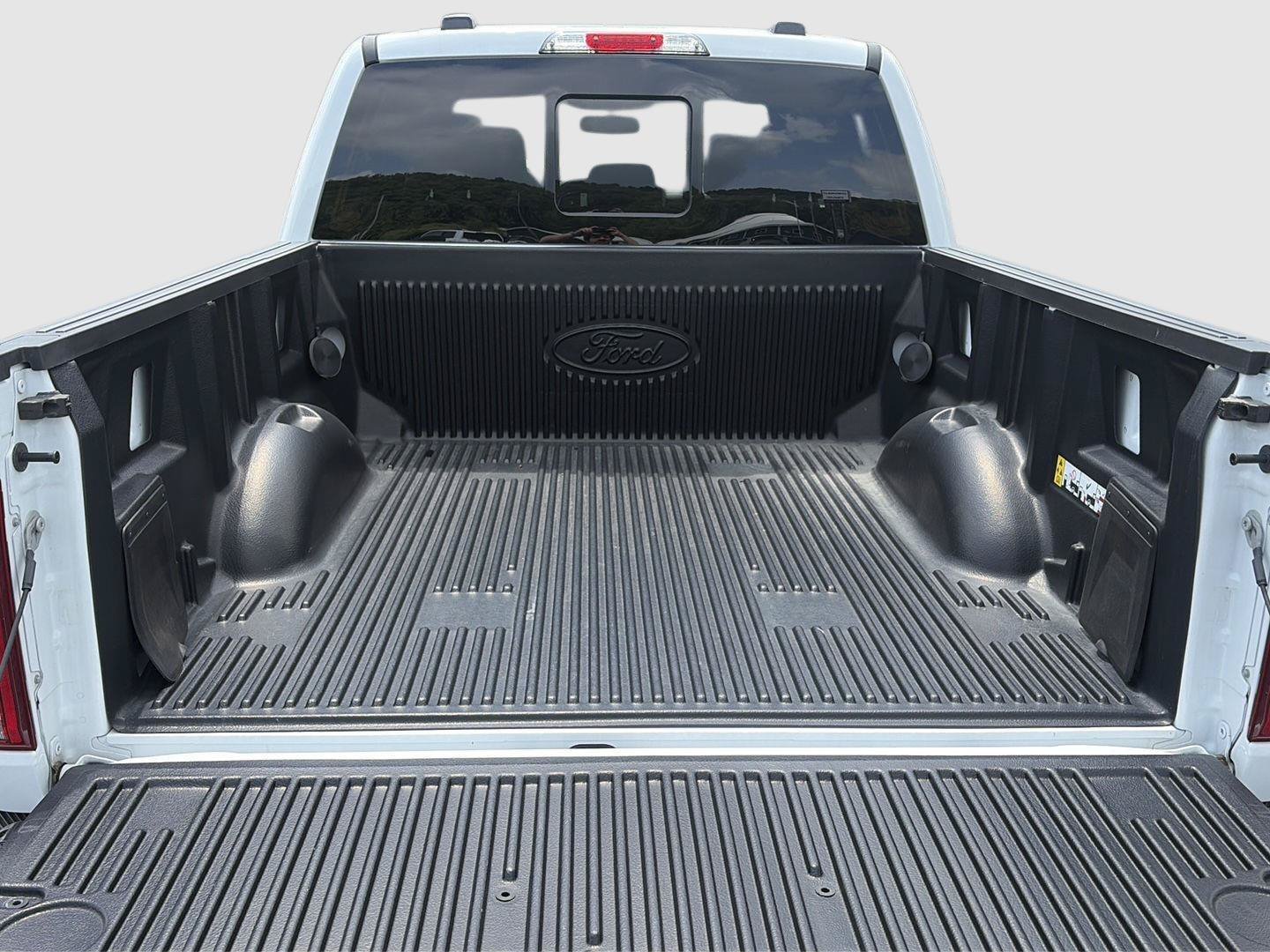 Used 2026 Ford F150 Lariat w/ Equipment Group 502A High AWD/4WD image 9