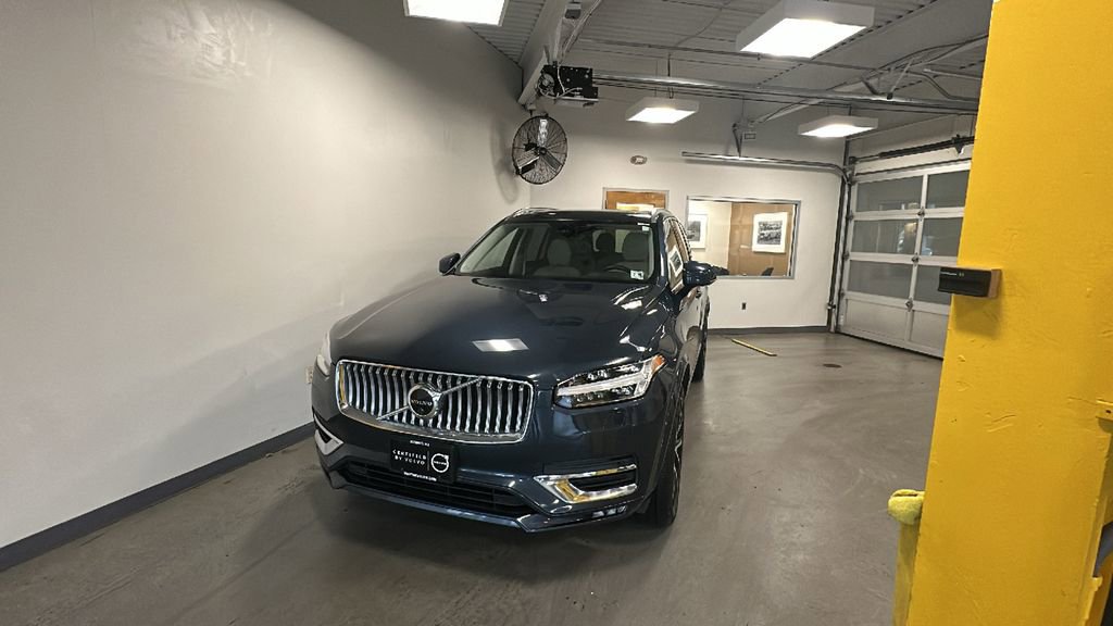 Certified 2023 Volvo XC90 B6 Plus w/ Protection Package image 1
