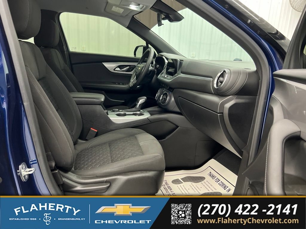 Used 2022 Chevrolet Blazer LT FWD image 15
