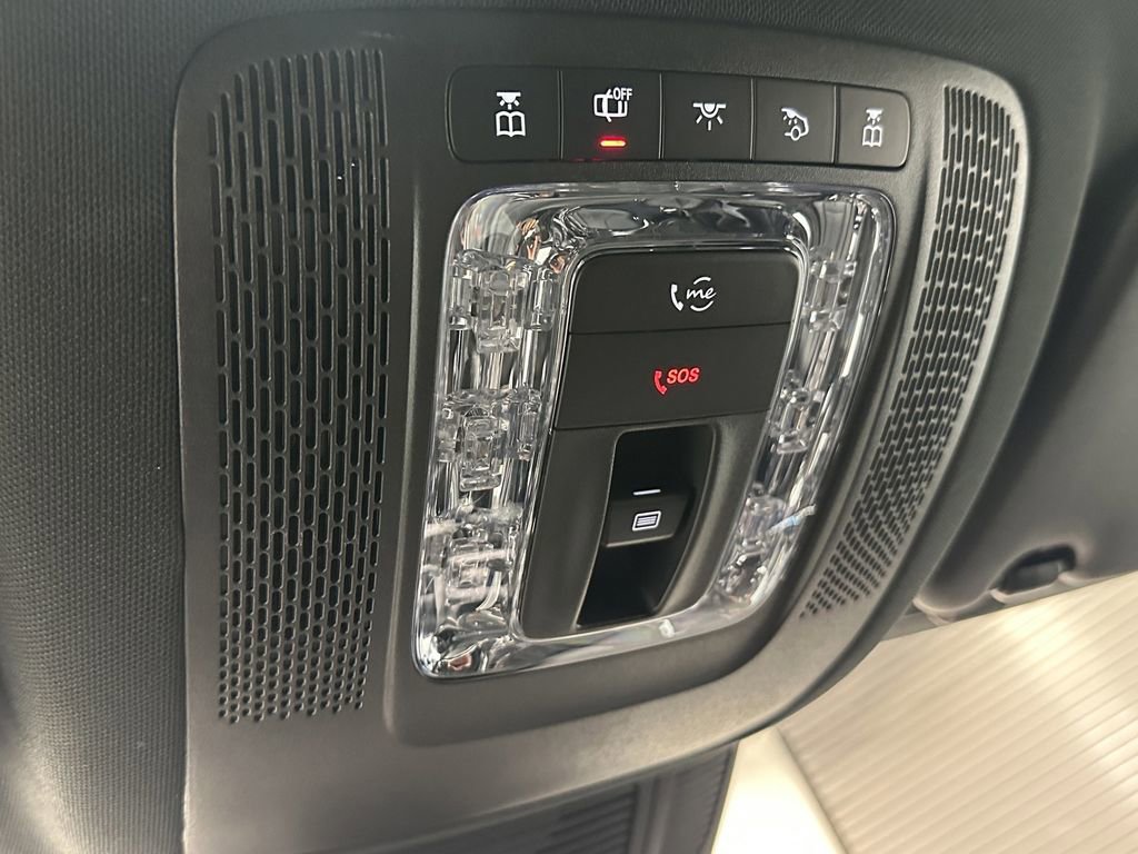 Certified 2023 Mercedes-Benz GLS 580 4MATIC image 33