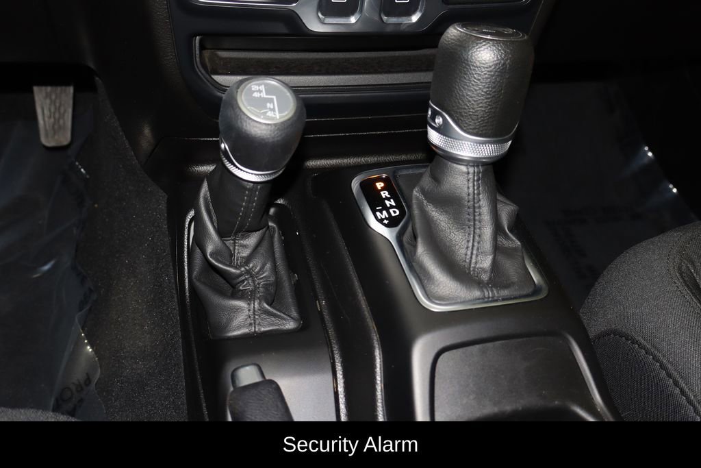 Used 2019 Jeep Wrangler Sport image 24