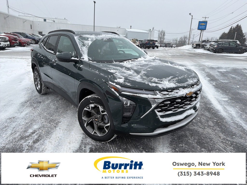 New 2026 Chevrolet Trax LT w/ Sunroof Package