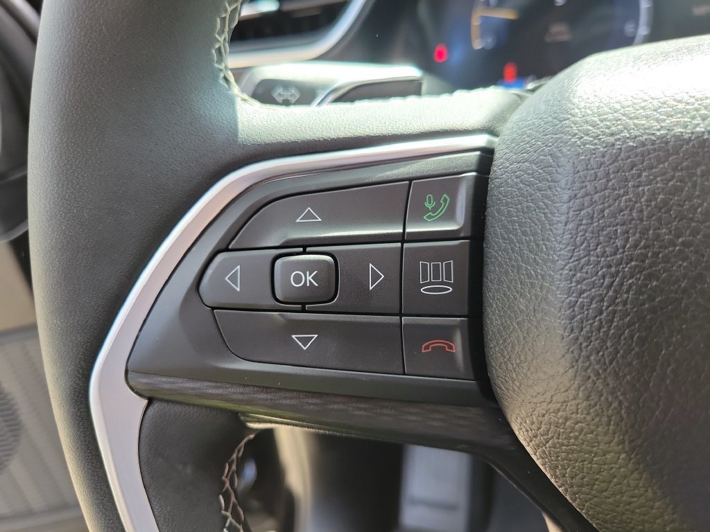 Used 2023 Jeep Grand Cherokee Laredo X AWD/4WD image 24