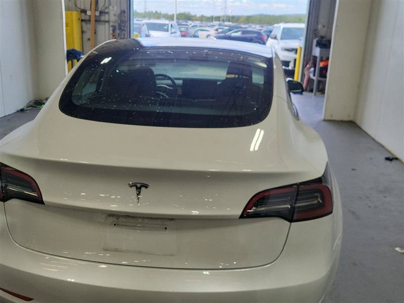 Used 2023 Tesla Model 3 Standard Range RWD image 4