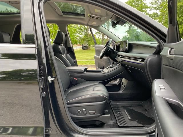 Used 2024 Hyundai Palisade Limited AWD/4WD image 16