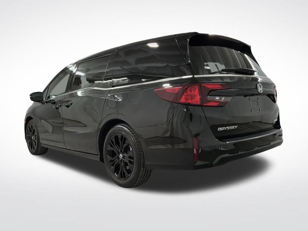 Used 2025 Honda Odyssey Sport-L image 2