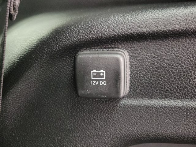 Used 2023 Jeep Grand Cherokee L Limited w/ Black Appearance Package AWD/4WD image 9