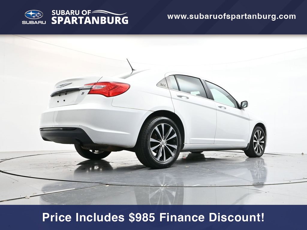 Used 2013 Chrysler 200 Touring w/ S Exterior Appearance Pkg image 30