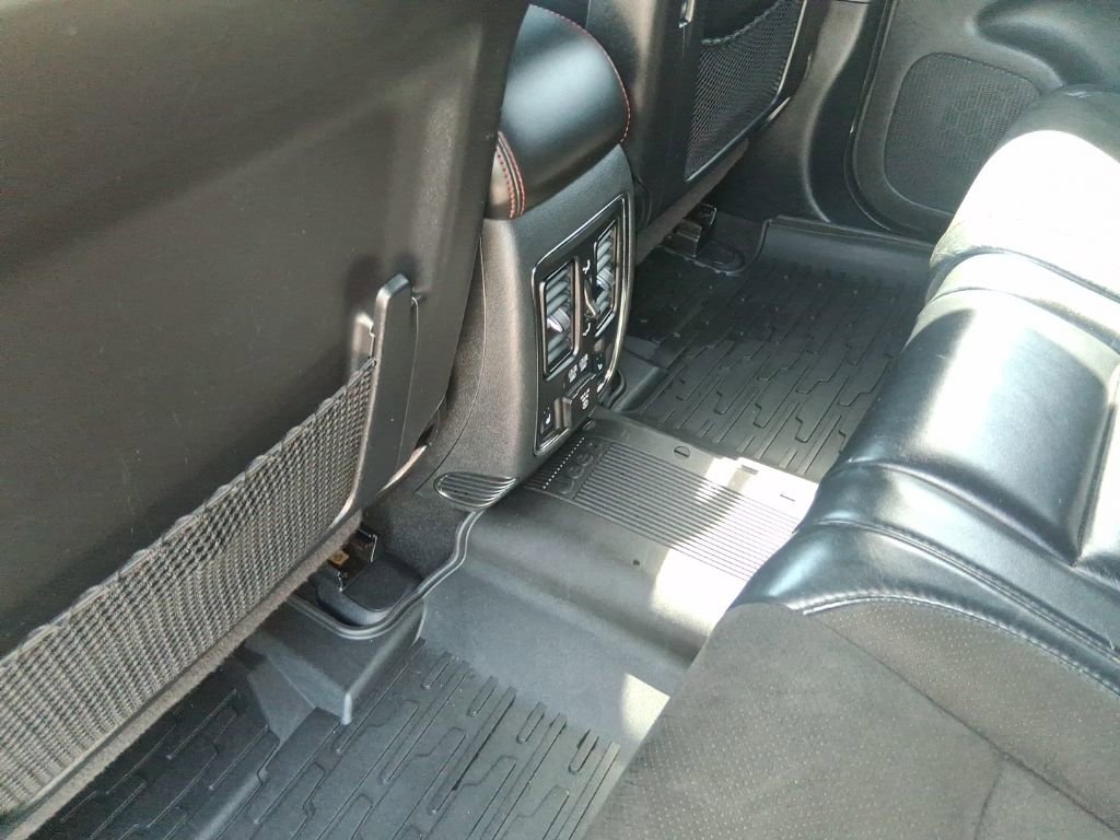 Used 2020 Jeep Grand Cherokee Trailhawk AWD/4WD image 16