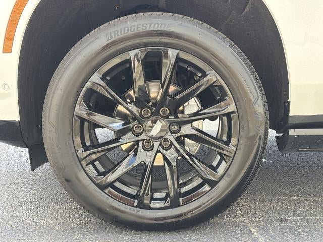 Certified 2025 Cadillac Escalade Premium Luxury w/ LPO, Floor Liner Package AWD/4WD image 11
