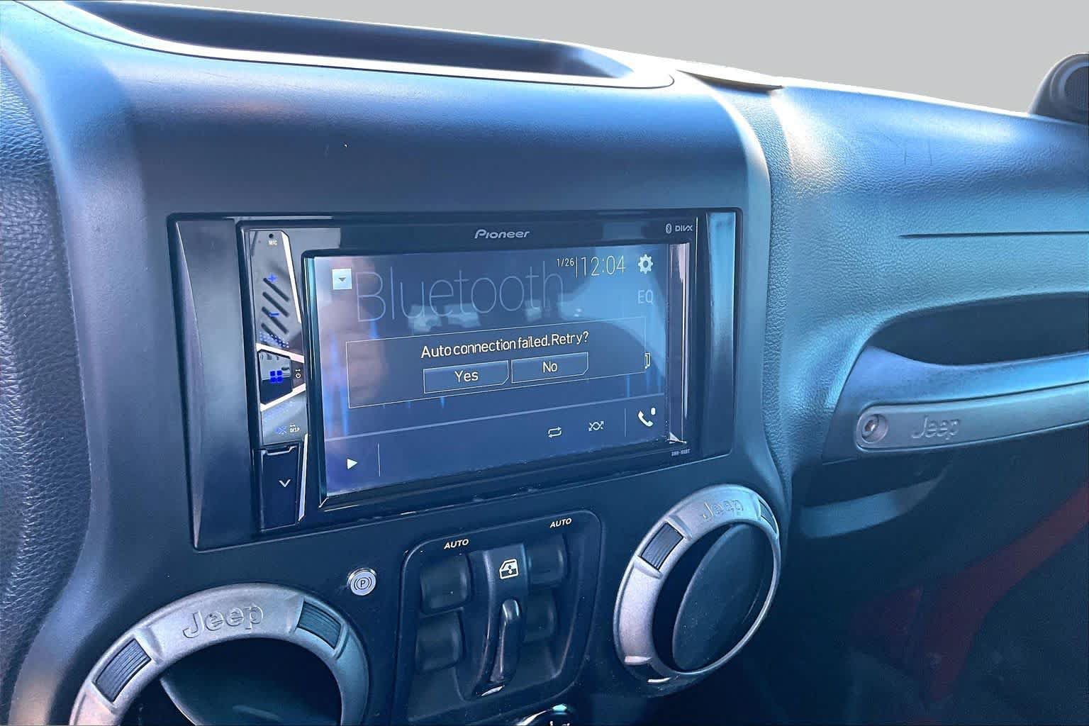 Used 2013 Jeep Wrangler Unlimited Sport AWD/4WD image 29