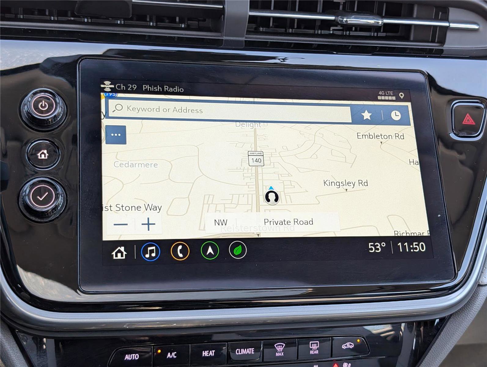 Used 2023 Chevrolet Bolt EUV Premier w/ Sun & Sound Package FWD image 28