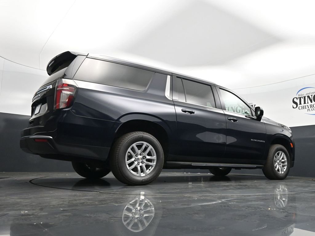 Used 2024 Chevrolet Suburban LT image 23