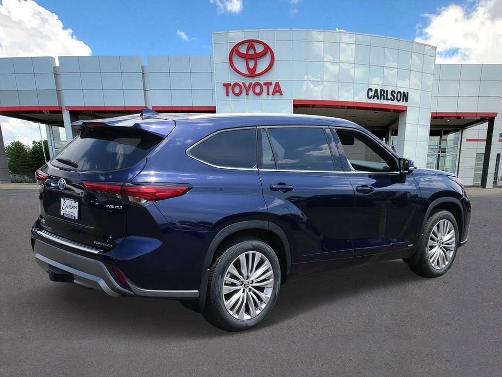 Used 2023 Toyota Highlander Platinum AWD/4WD image 5