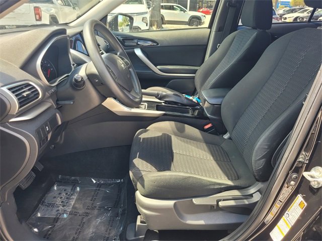 Used 2020 Mitsubishi Eclipse Cross ES image 3