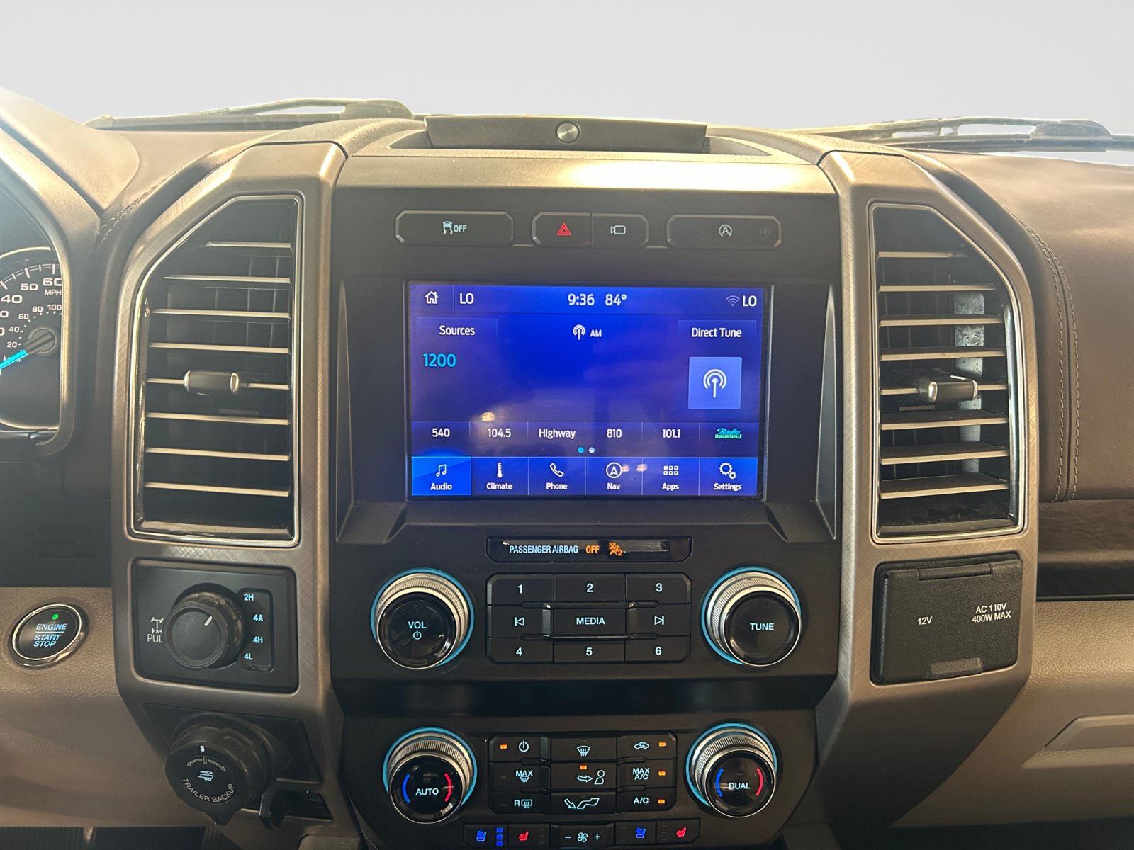 Used 2019 Ford F150 Limited w/ Trailer Tow Package AWD/4WD image 15