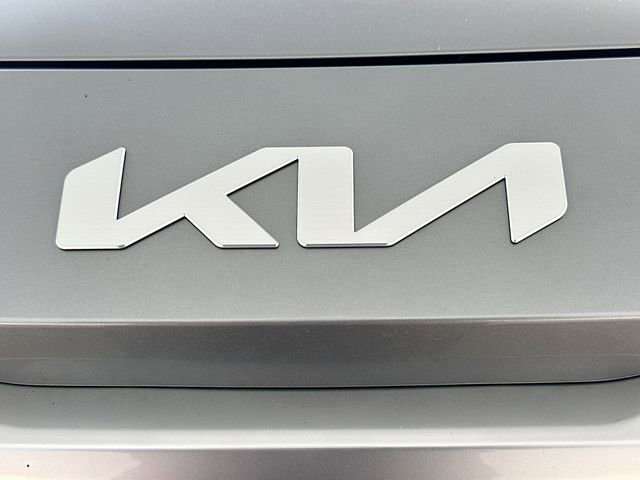 Used 2023 Kia Seltos LX image 20