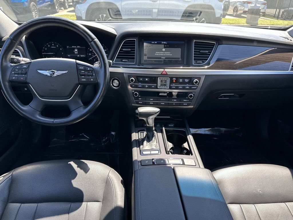 Used 2019 Genesis G80 3.8 AWD/4WD image 10