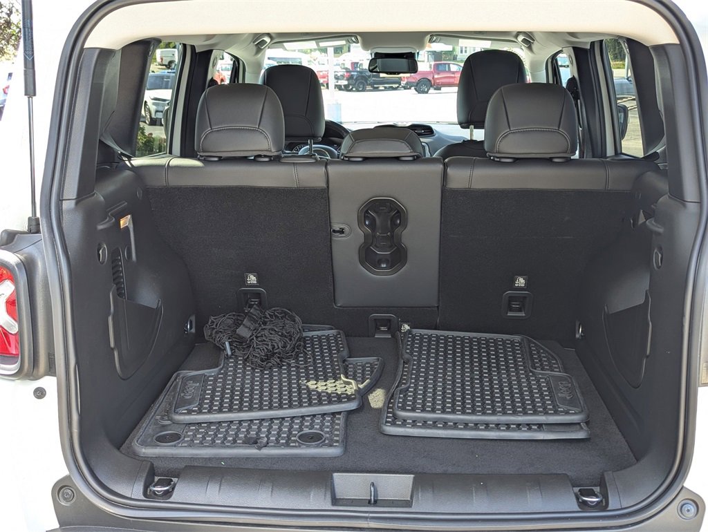 Used 2022 Jeep Renegade Trailhawk image 28