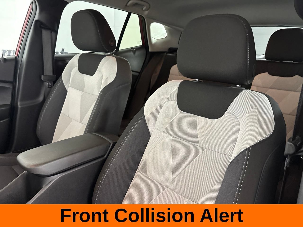 Used 2026 Chevrolet Trax LS FWD image 11