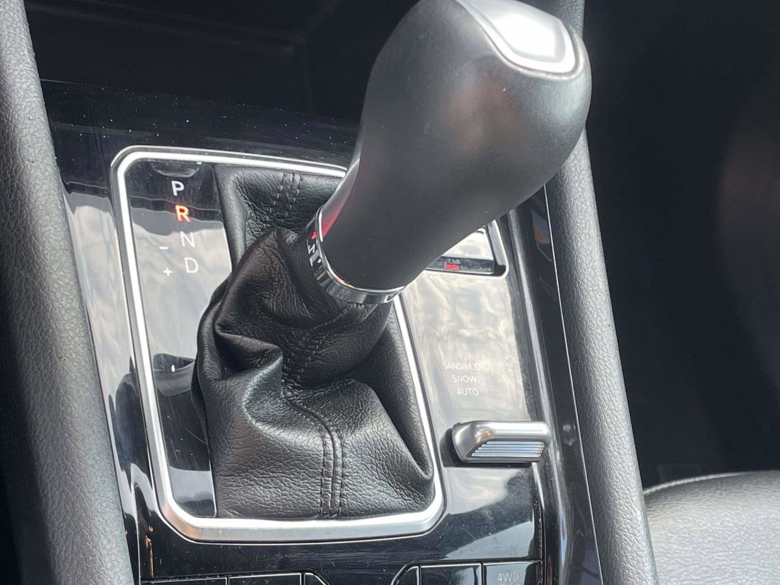 Certified 2024 Jeep Compass Latitude image 5