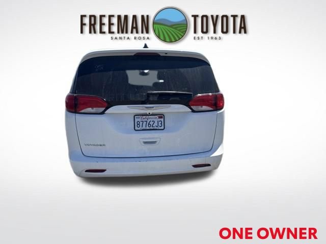 Used 2021 Chrysler Voyager LX FWD image 6