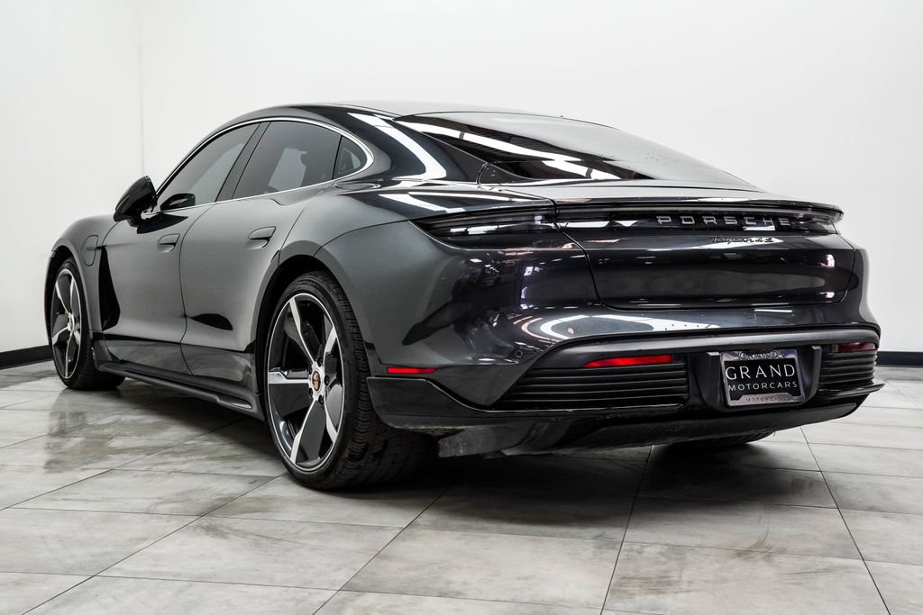 Used 2020 Porsche Taycan 4S image 11