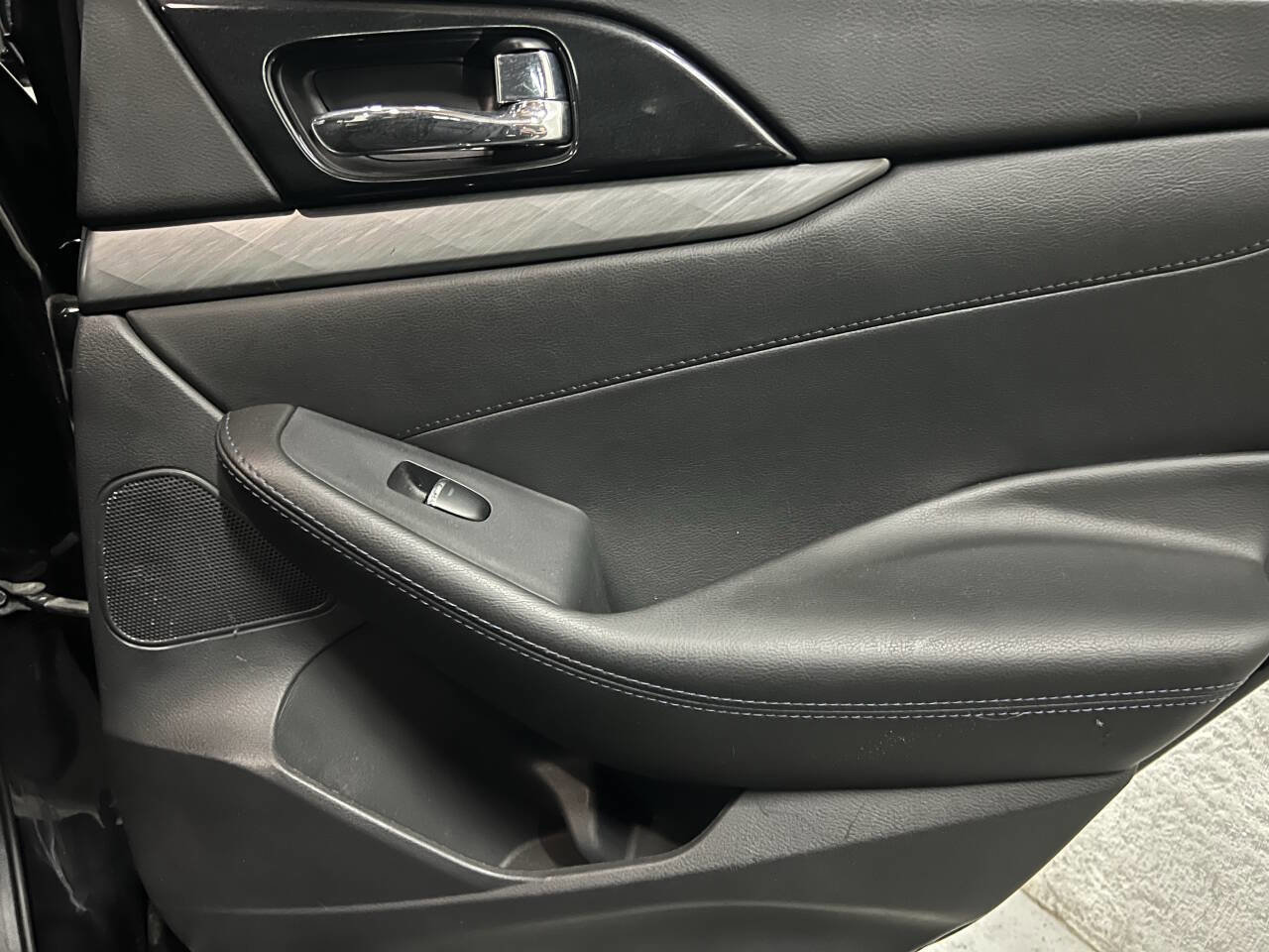 Used 2018 Nissan Maxima 3.5 S image 36