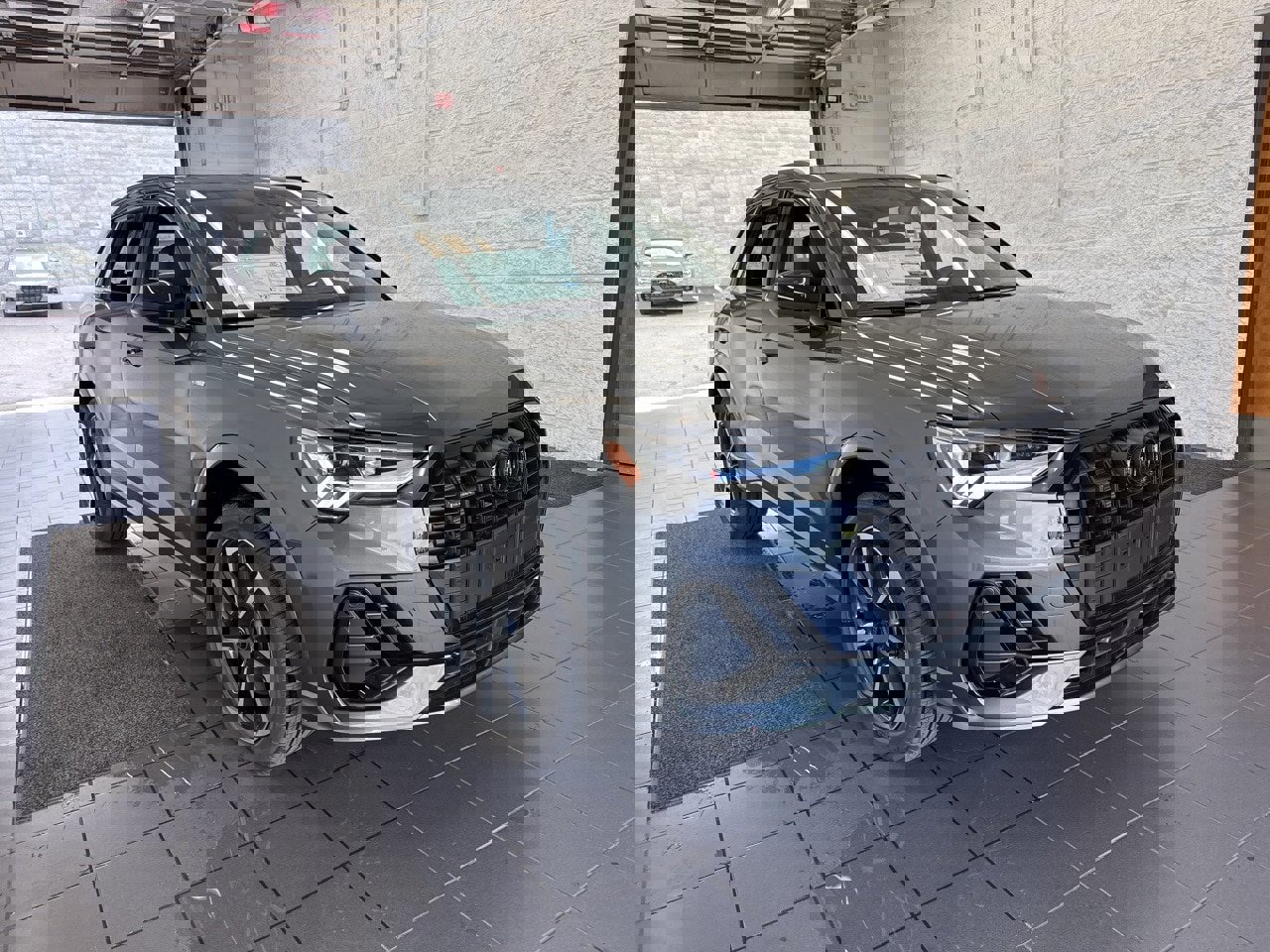 New 2025 Audi Q3 2.0T Premium Plus image 2