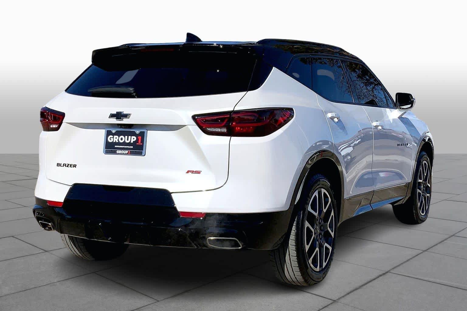 Used 2023 Chevrolet Blazer RS w/ Driver Confidence II Package FWD image 25