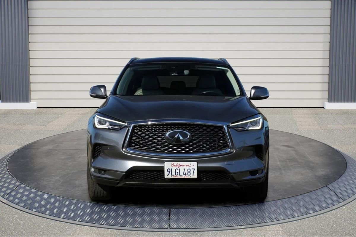 Used 2024 INFINITI QX50 Luxe image 2